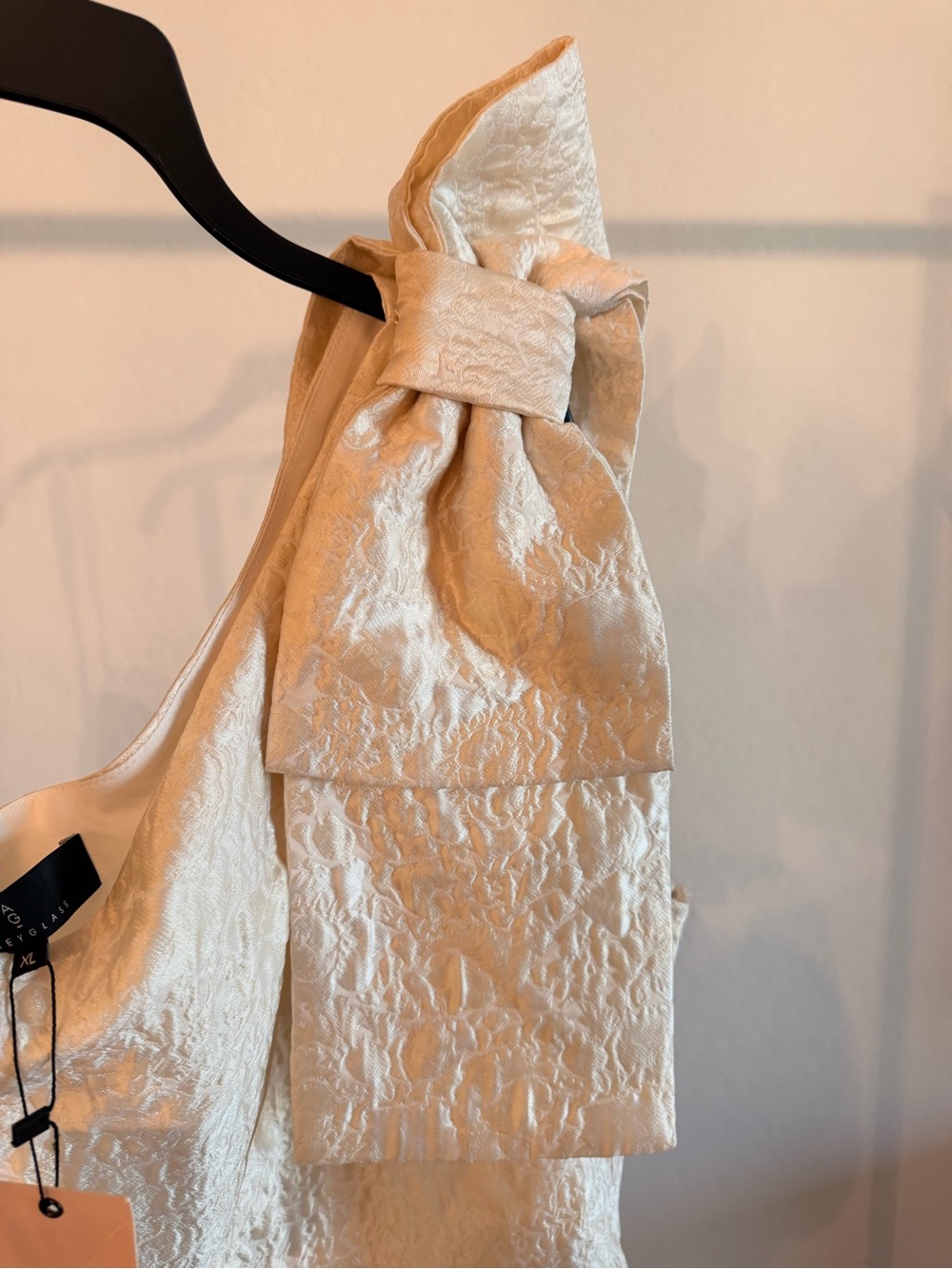 Abbey glass Caroline Gown White Bubble Jacquard sz XL - Picture 3 of 5